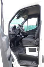 mercedes-benz-sprinter-2020-diesel-2143cc