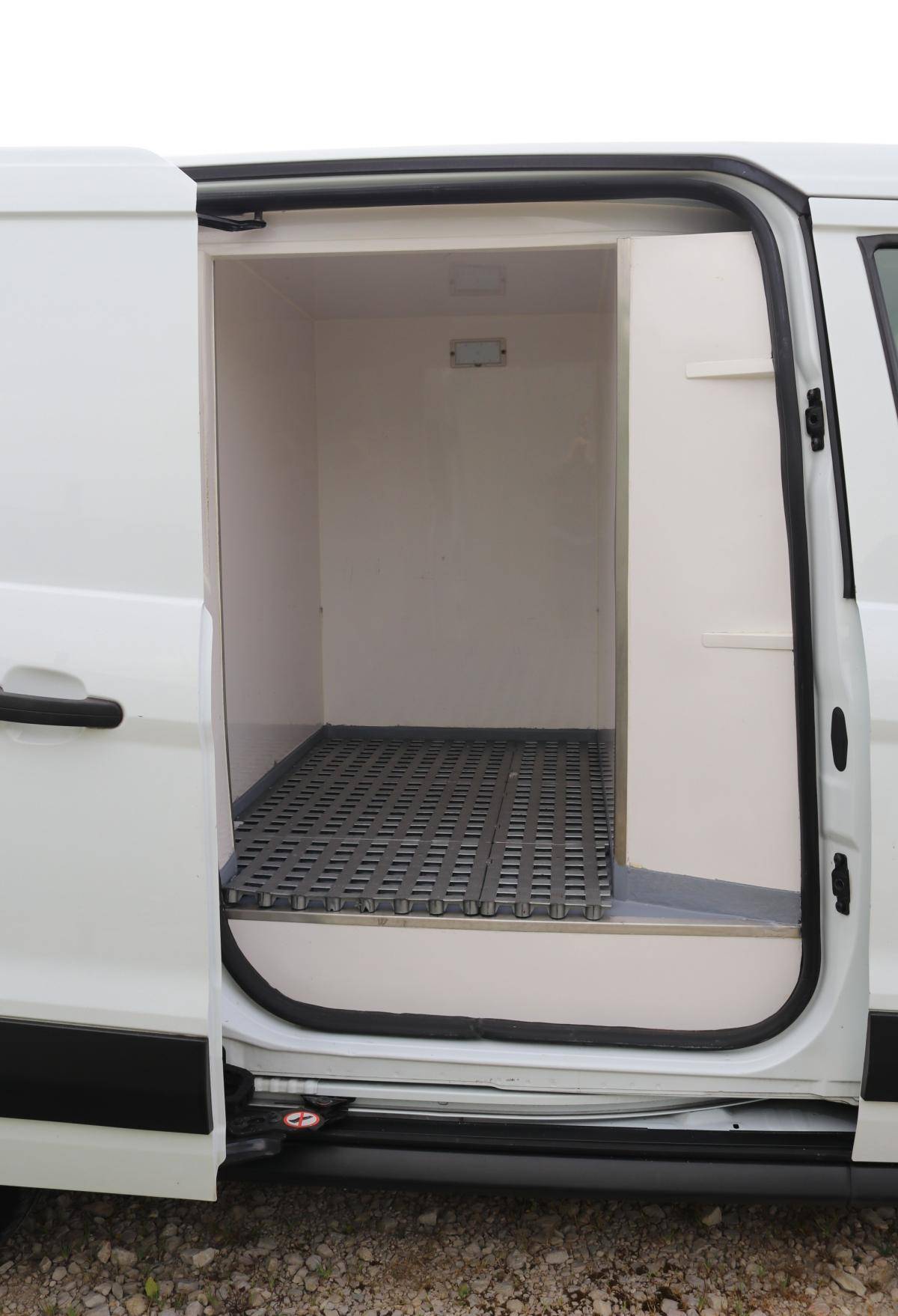 ford-transit-connect-2019-diesel-1499cc