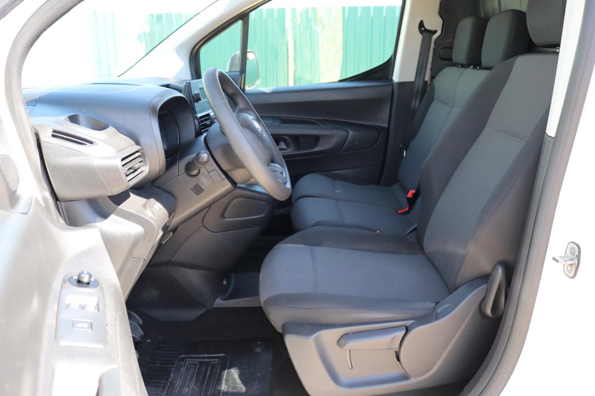 toyota-proace-2022-diesel-1499cc