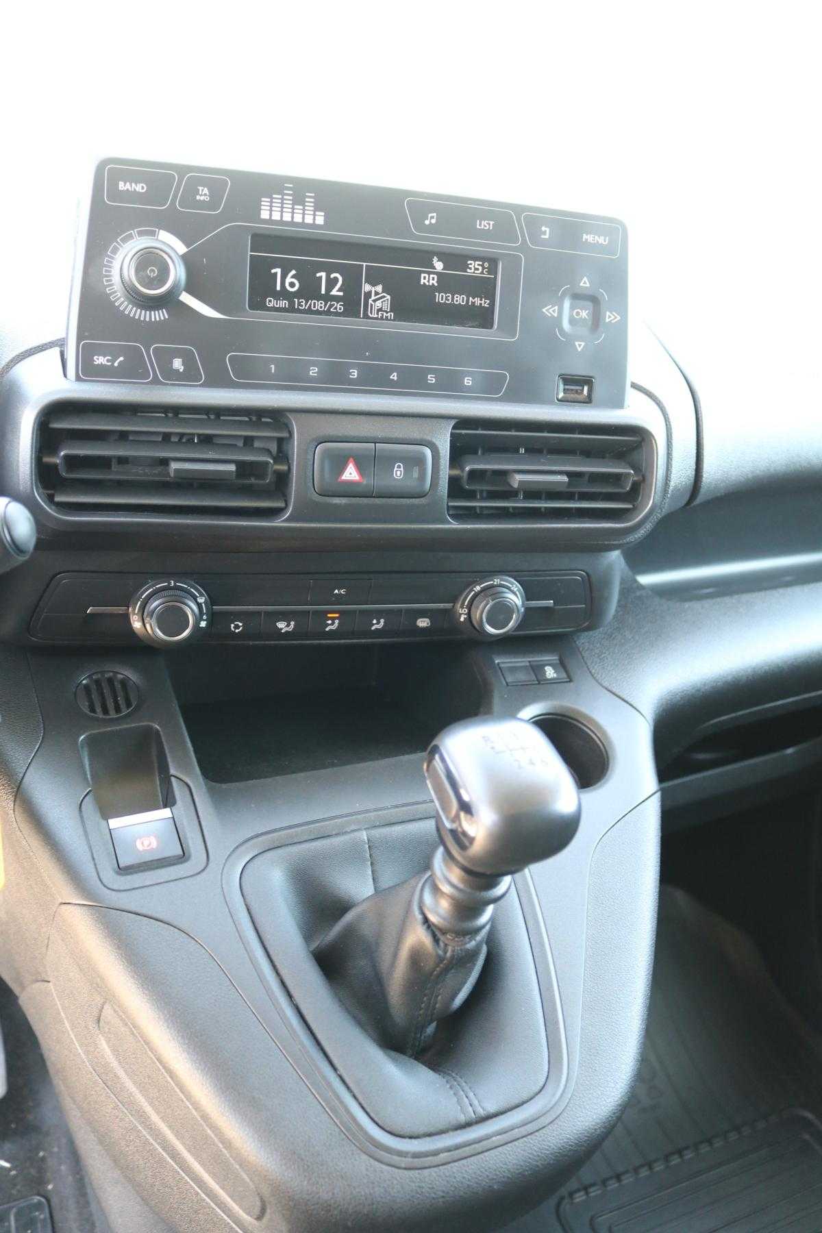 toyota-proace-2022-diesel-1499cc