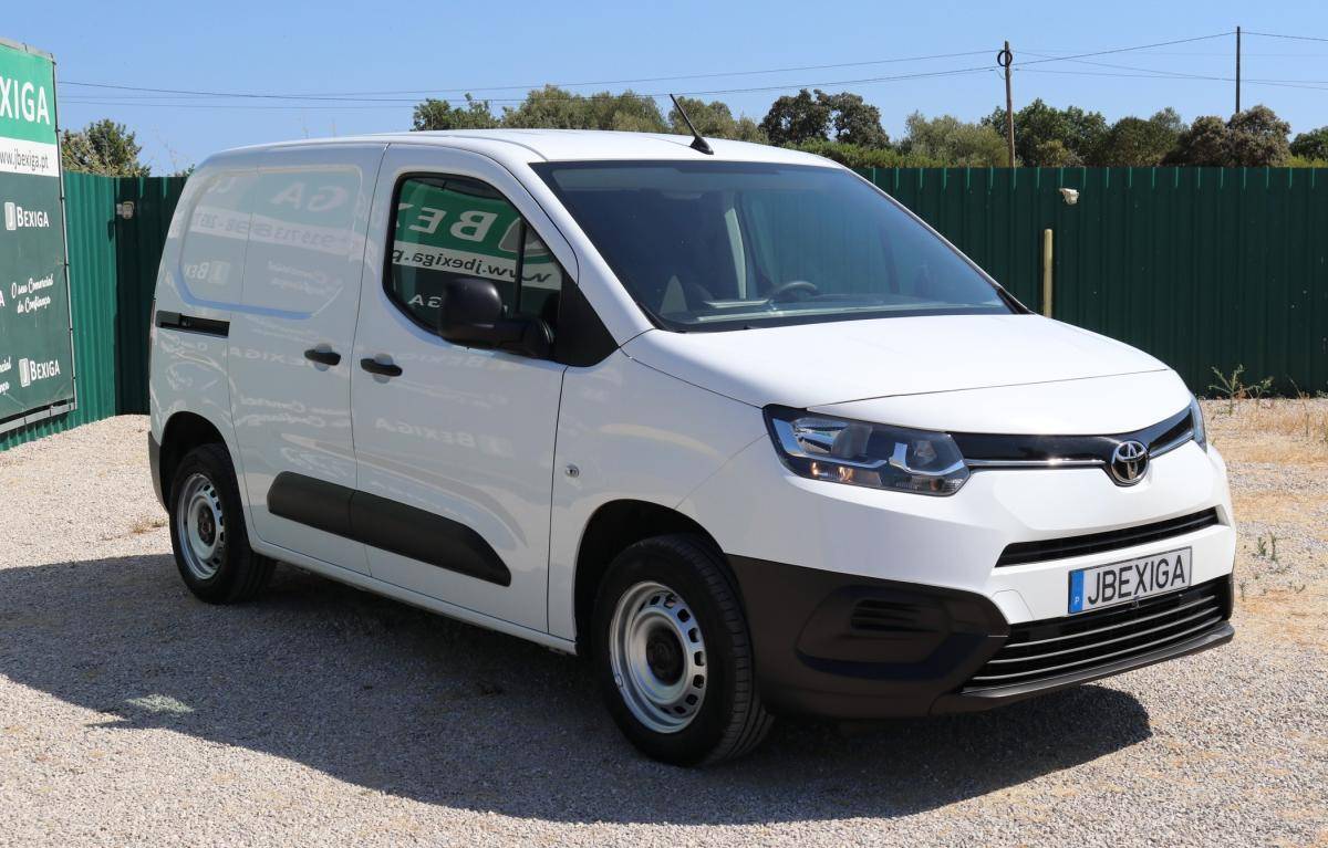 toyota-proace-2022-diesel-1499cc