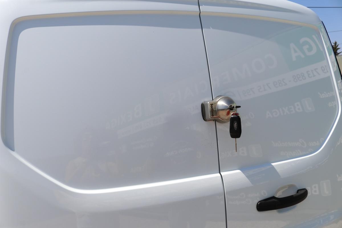 ford-transit-connect-2023-diesel-1499cc