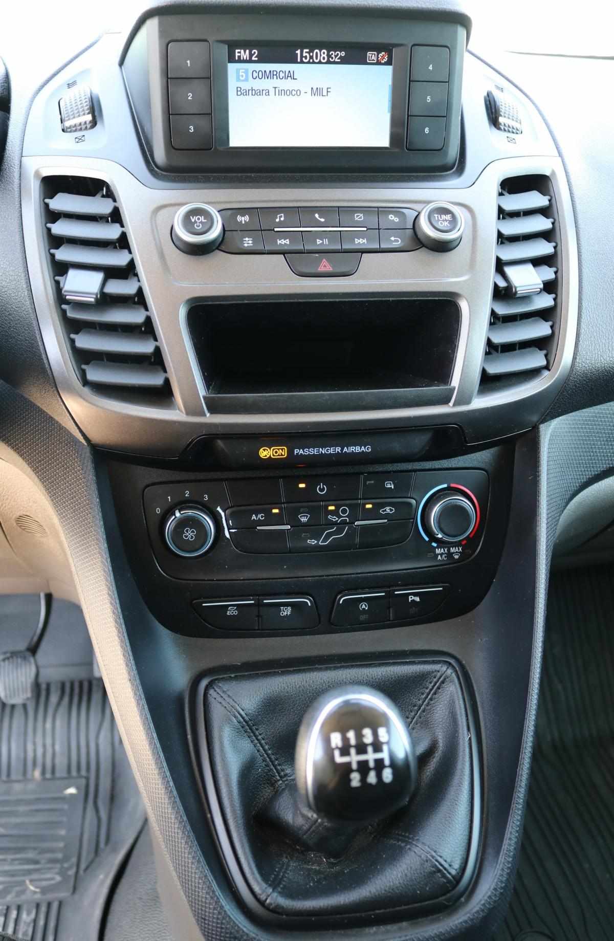 ford-transit-connect-2023-diesel-1499cc