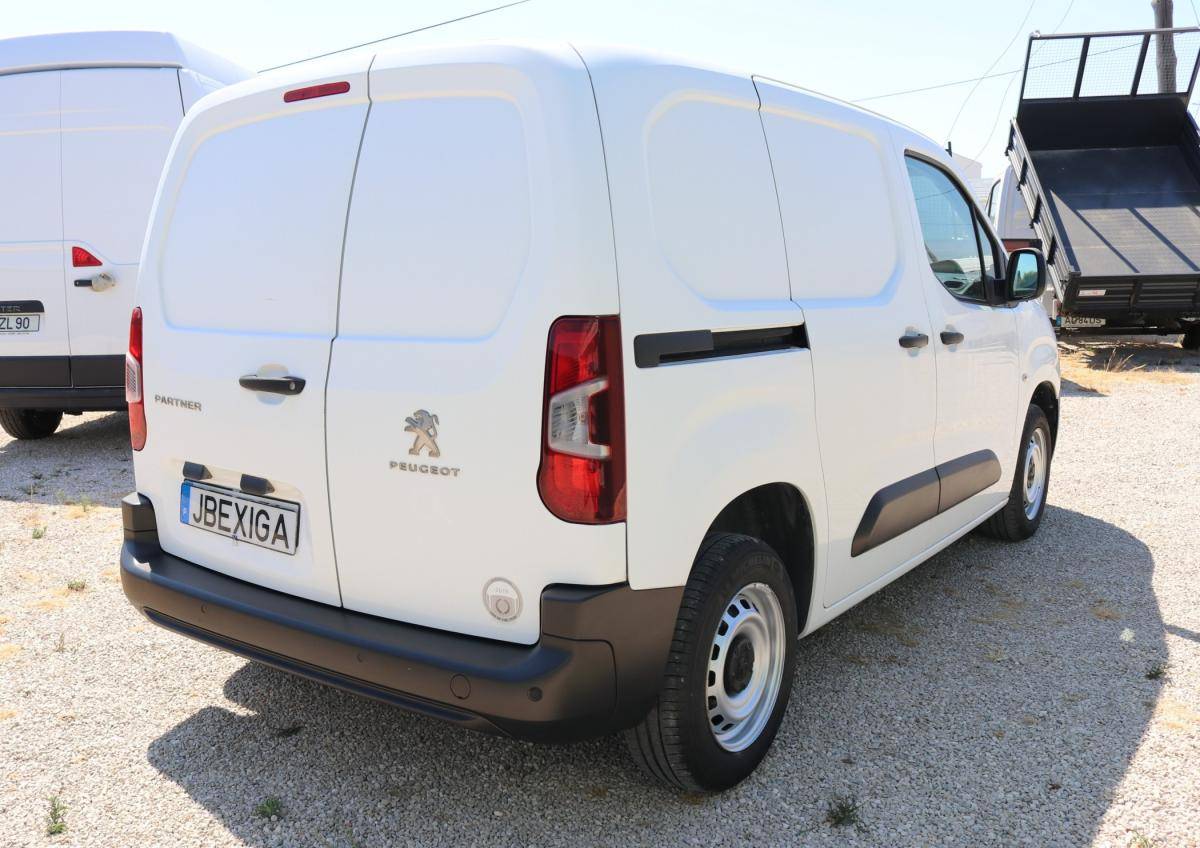 peugeot-partner-2019-diesel-1560cc