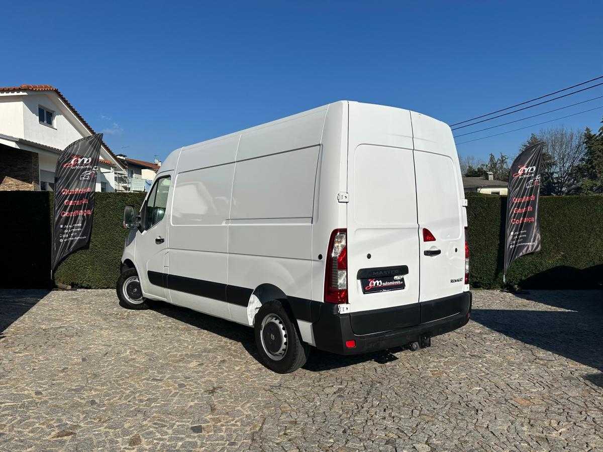 renault-master-2019-diesel-2299cc