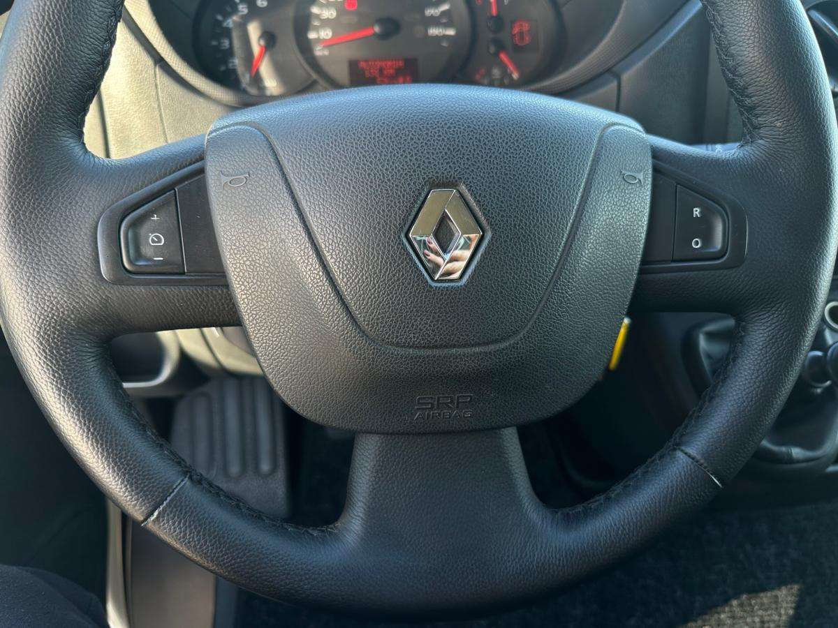 renault-master-2019-diesel-2299cc