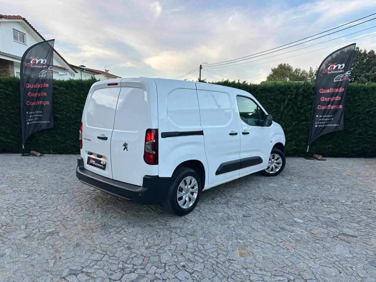 peugeot-partner-2019-diesel-1560cc