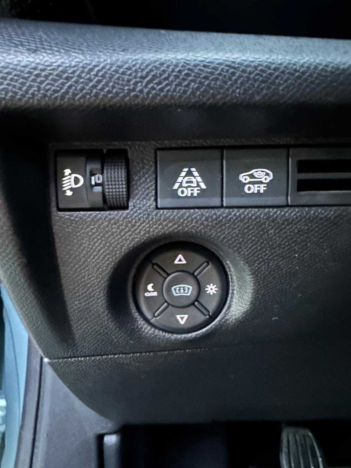 citroen-c4-2022-diesel-1499cc