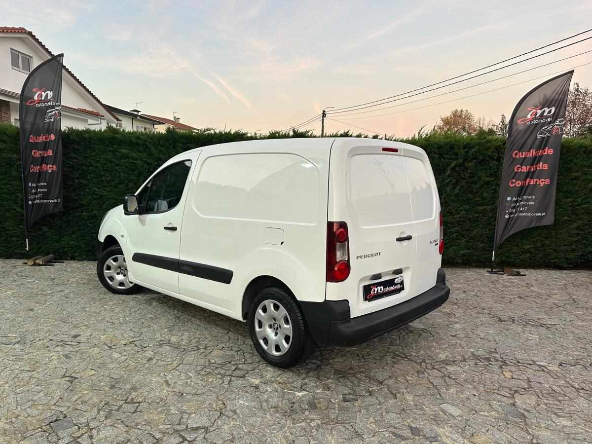 peugeot-partner-2015-diesel-1560cc