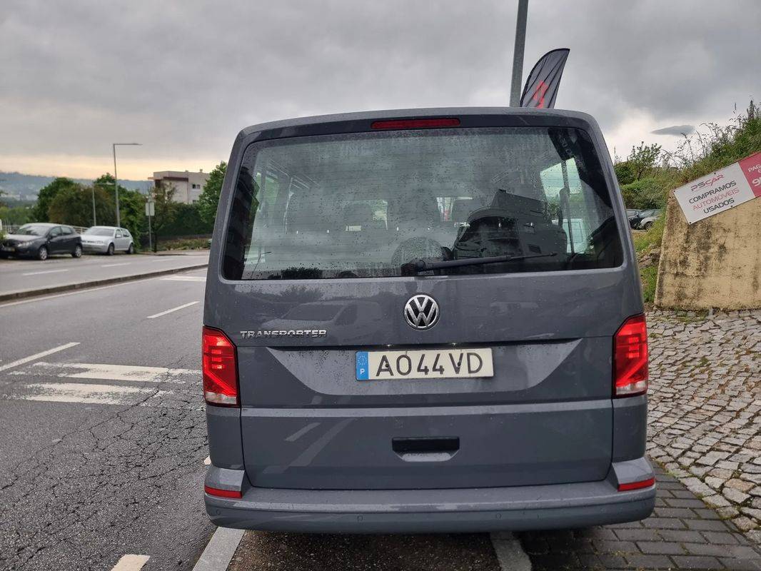 volkswagen-transporter-2022-diesel-1968cc