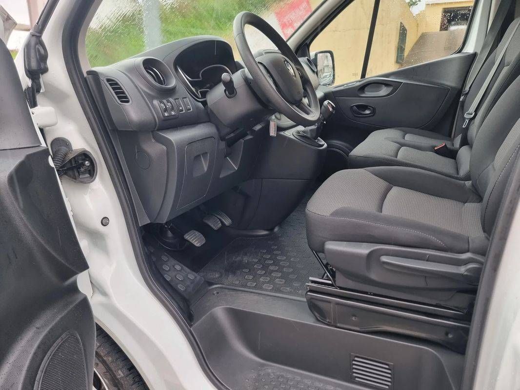 renault-trafic-2020-diesel-1997cc