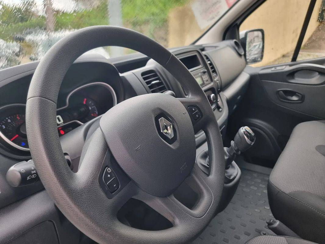 renault-trafic-2020-diesel-1997cc