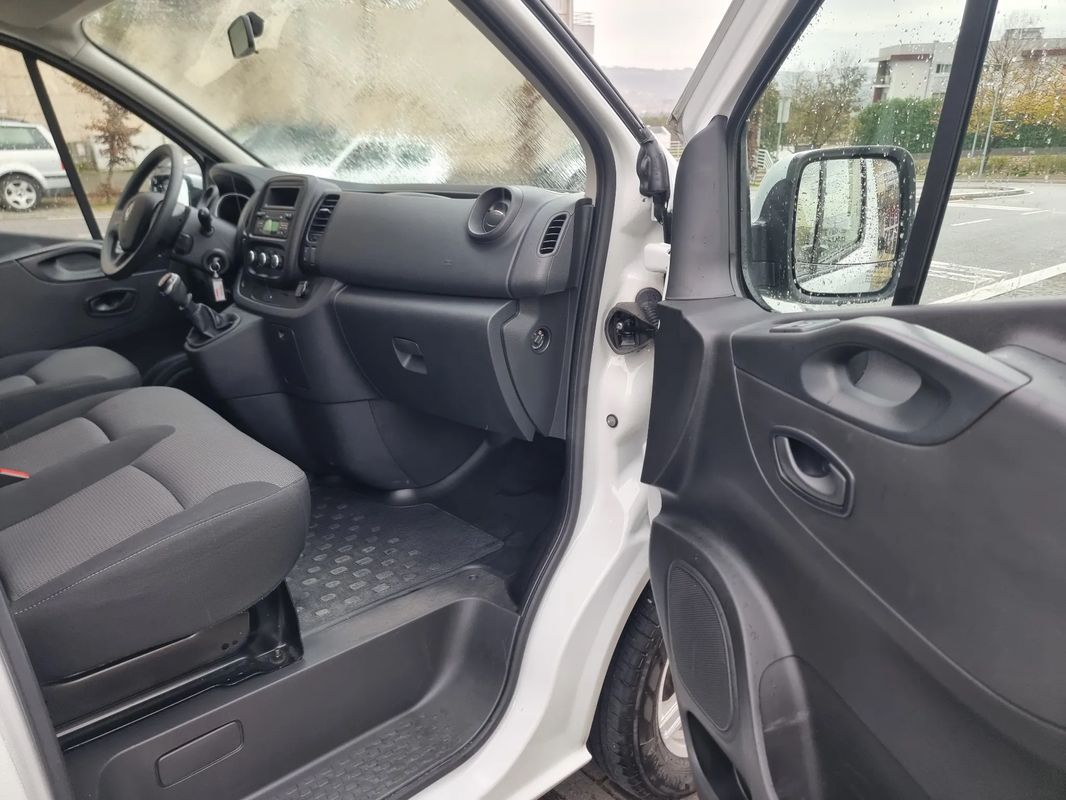 renault-trafic-2020-diesel-1997cc