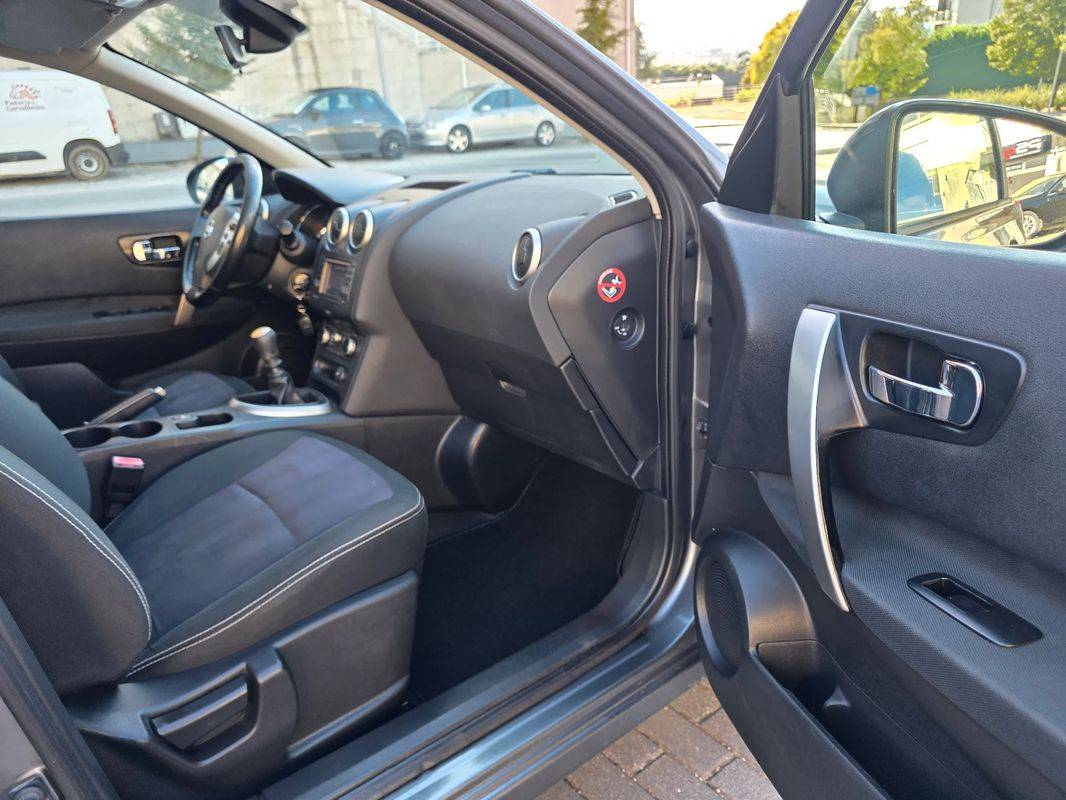 nissan-qashqai-2012-diesel-1598cc