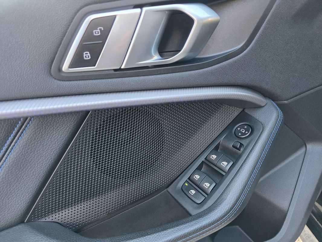 bmw-serie-1-2021-gasolina-1499cc