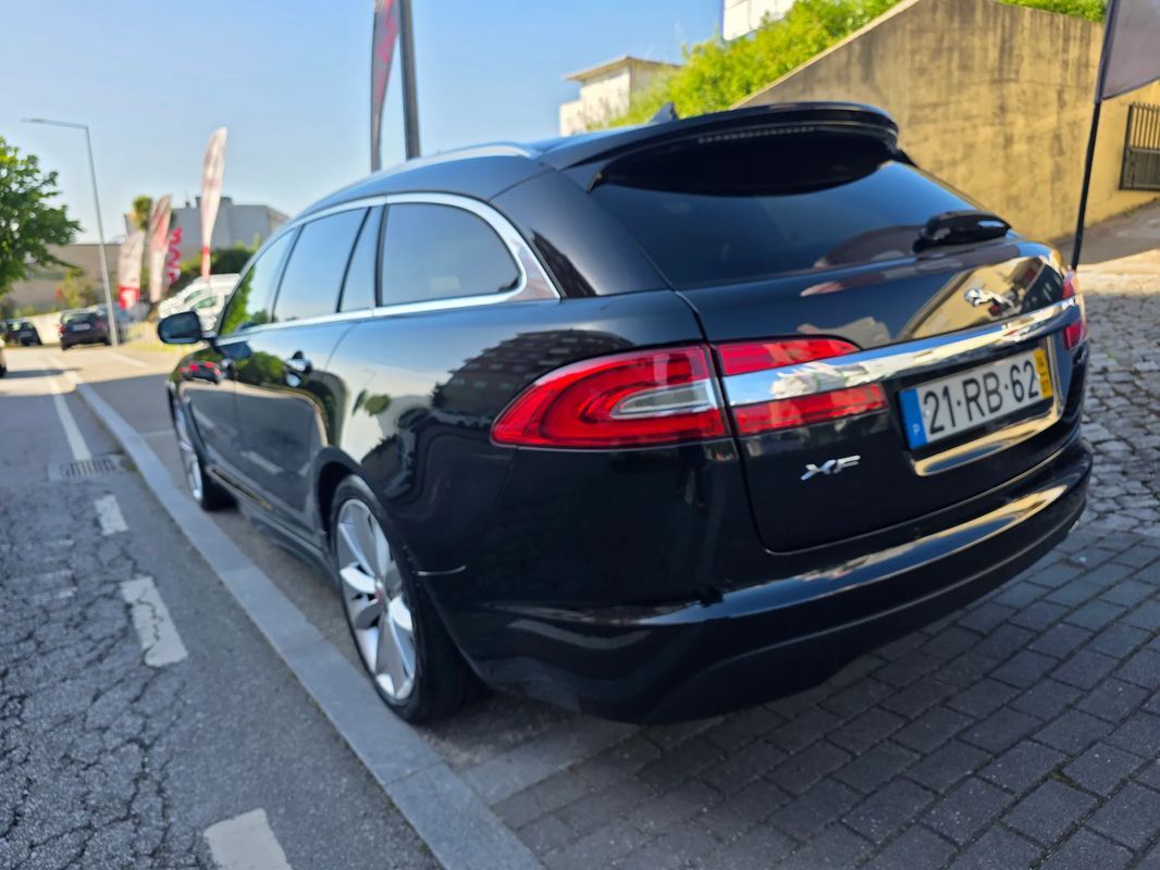 jaguar-xf-sportbrake-2014-diesel-2179cc
