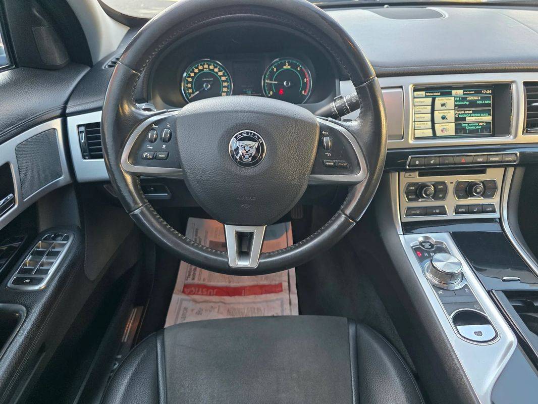 jaguar-xf-sportbrake-2014-diesel-2179cc
