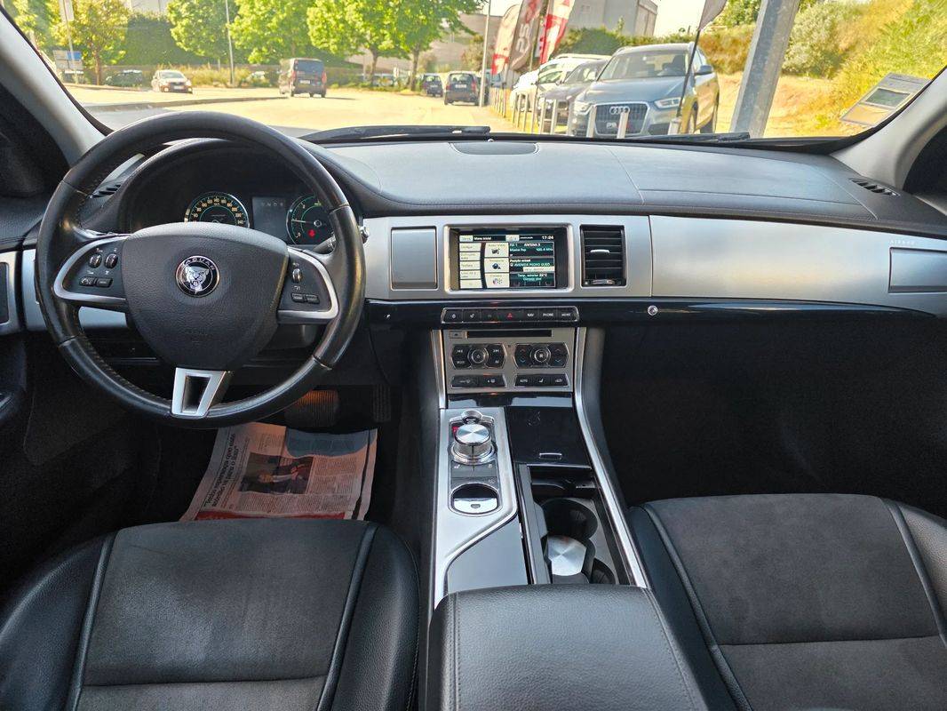 jaguar-xf-sportbrake-2014-diesel-2179cc