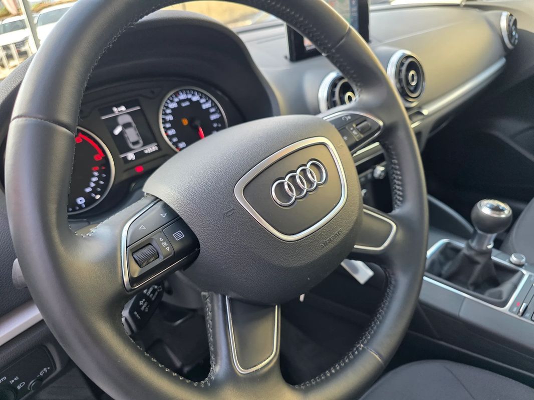 audi-a3-limousine-2015-diesel-1598cc