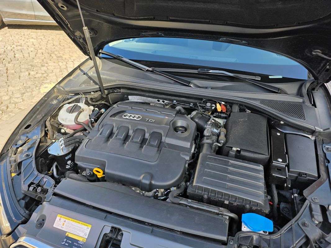 audi-a3-limousine-2015-diesel-1598cc