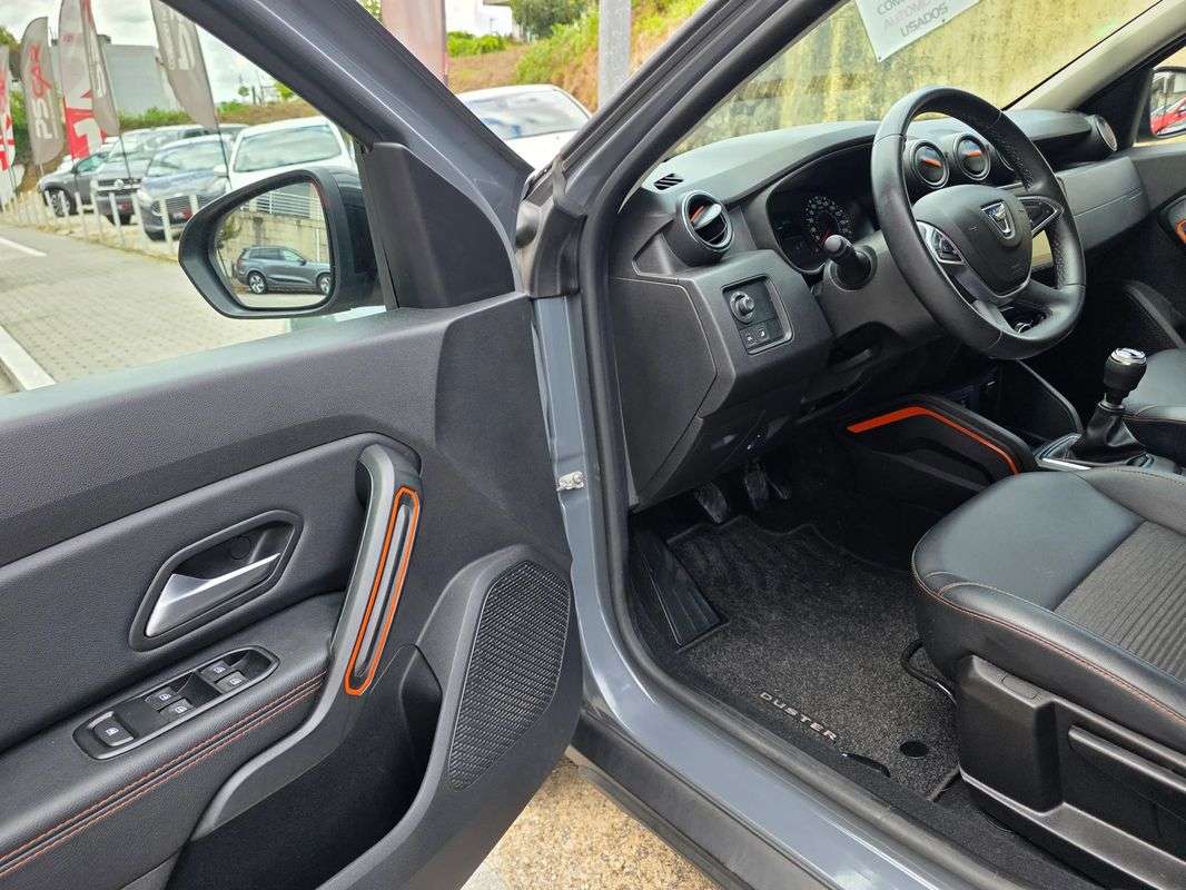 dacia-duster-2022-gpl-999cc