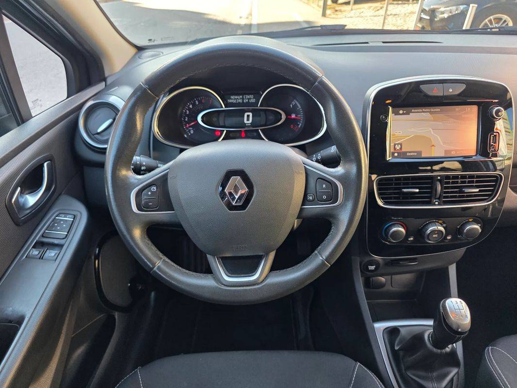 renault-clio-sport-tourer-2017-gasolina-898cc