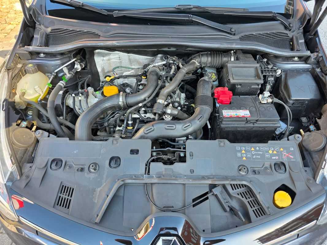 renault-clio-sport-tourer-2017-gasolina-898cc