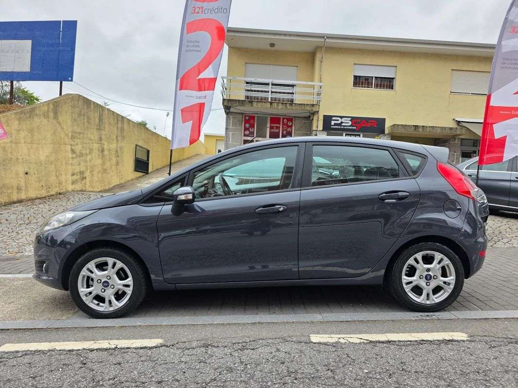 ford-fiesta-2014-gasolina-998cc