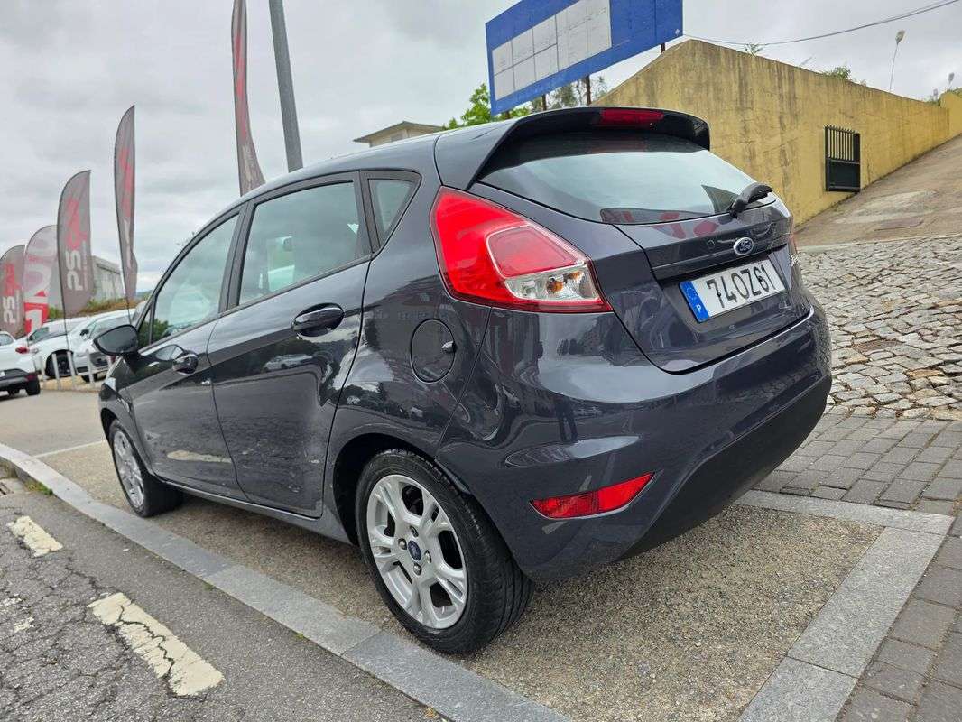 ford-fiesta-2014-gasolina-998cc