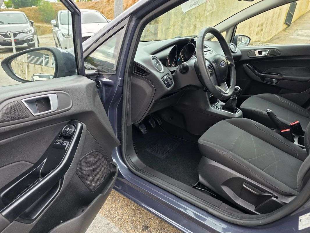 ford-fiesta-2014-gasolina-998cc