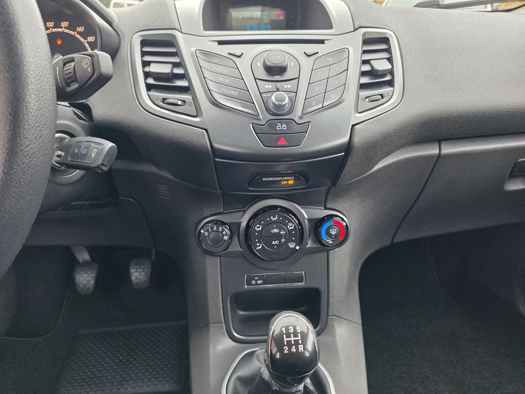 ford-fiesta-2014-gasolina-998cc