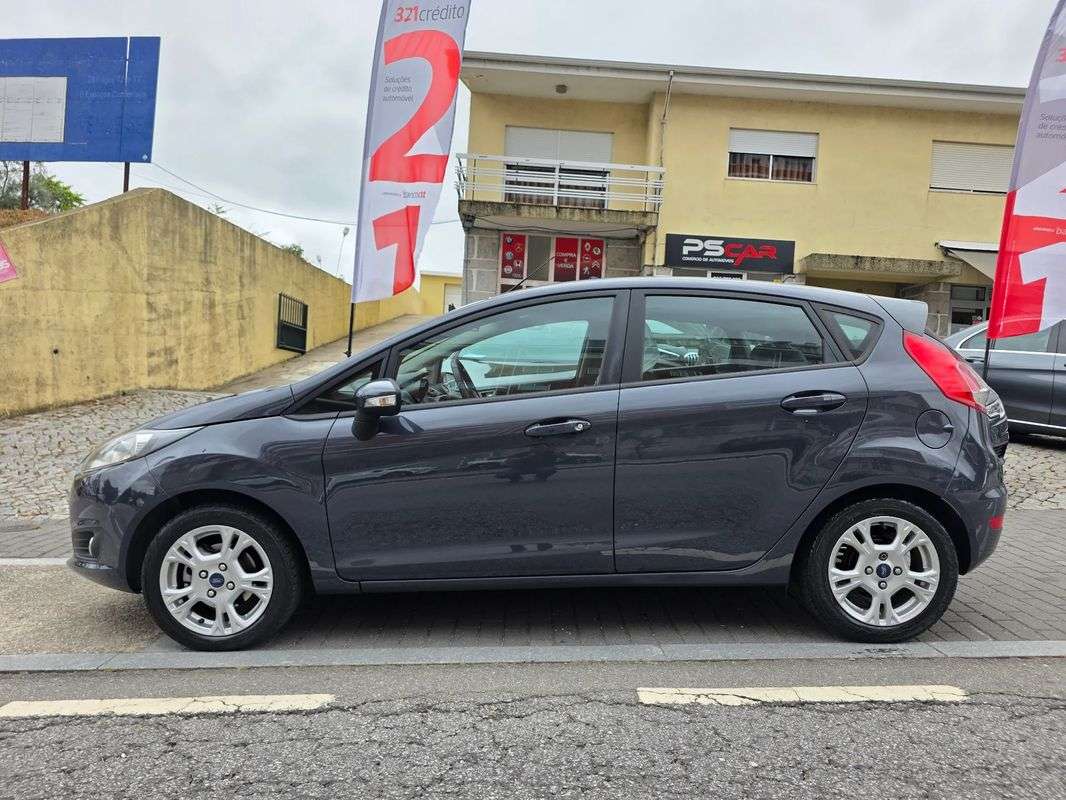 ford-fiesta-2014-gasolina-998cc