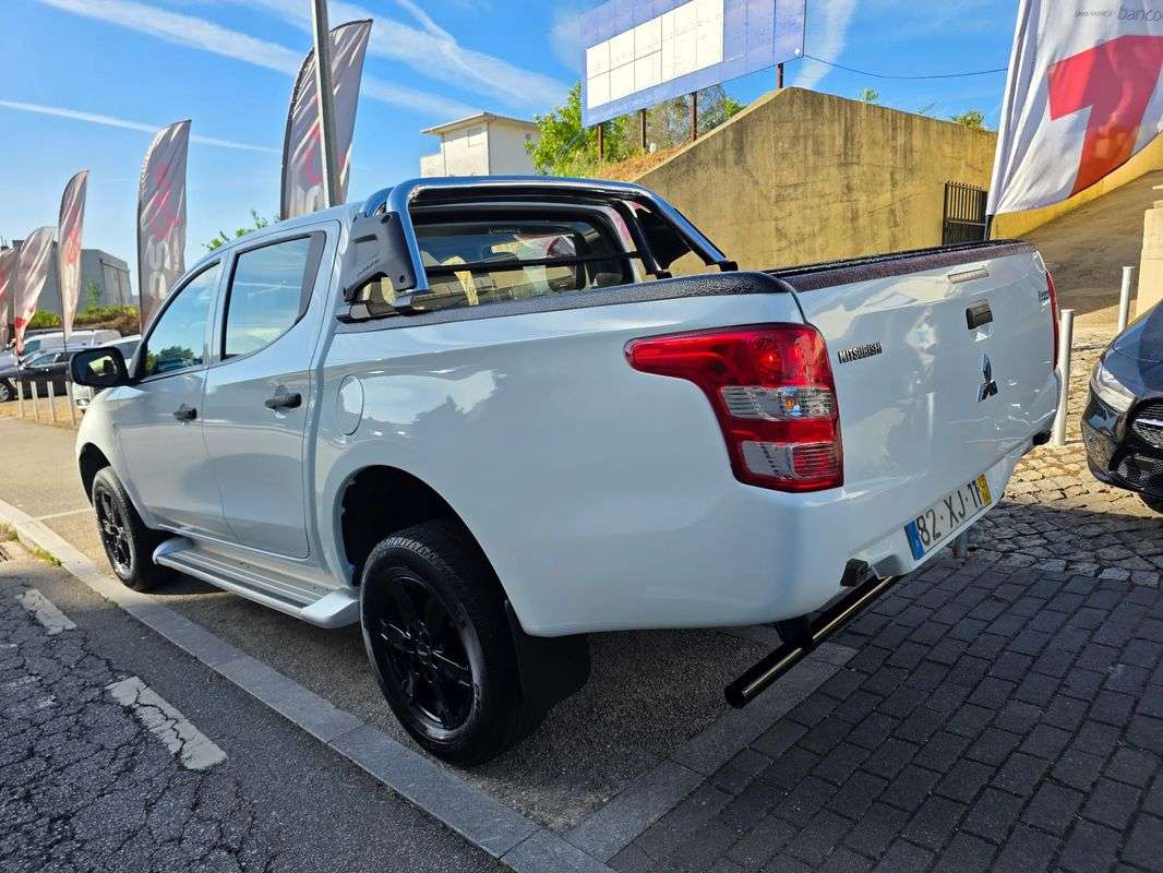 mitsubishi-l200-2019-diesel-2442cc