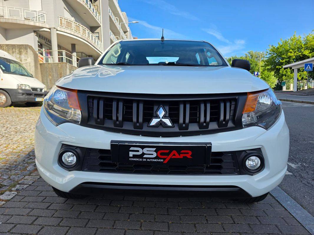 mitsubishi-l200-2019-diesel-2442cc