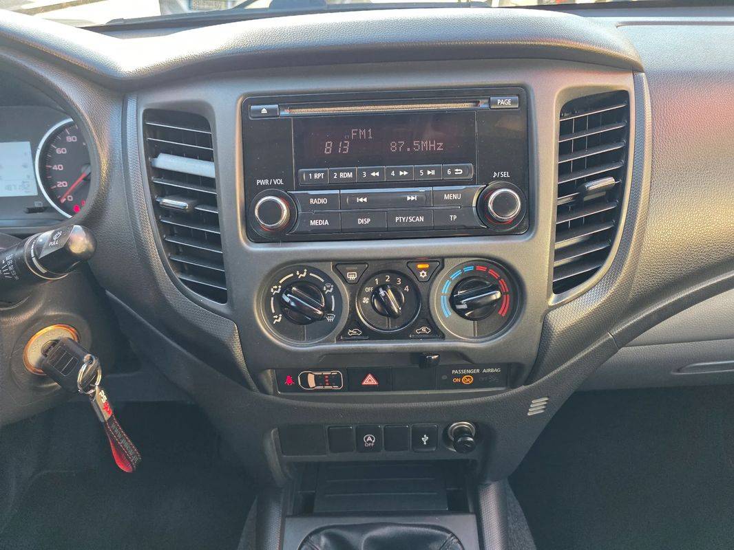 mitsubishi-l200-2019-diesel-2442cc