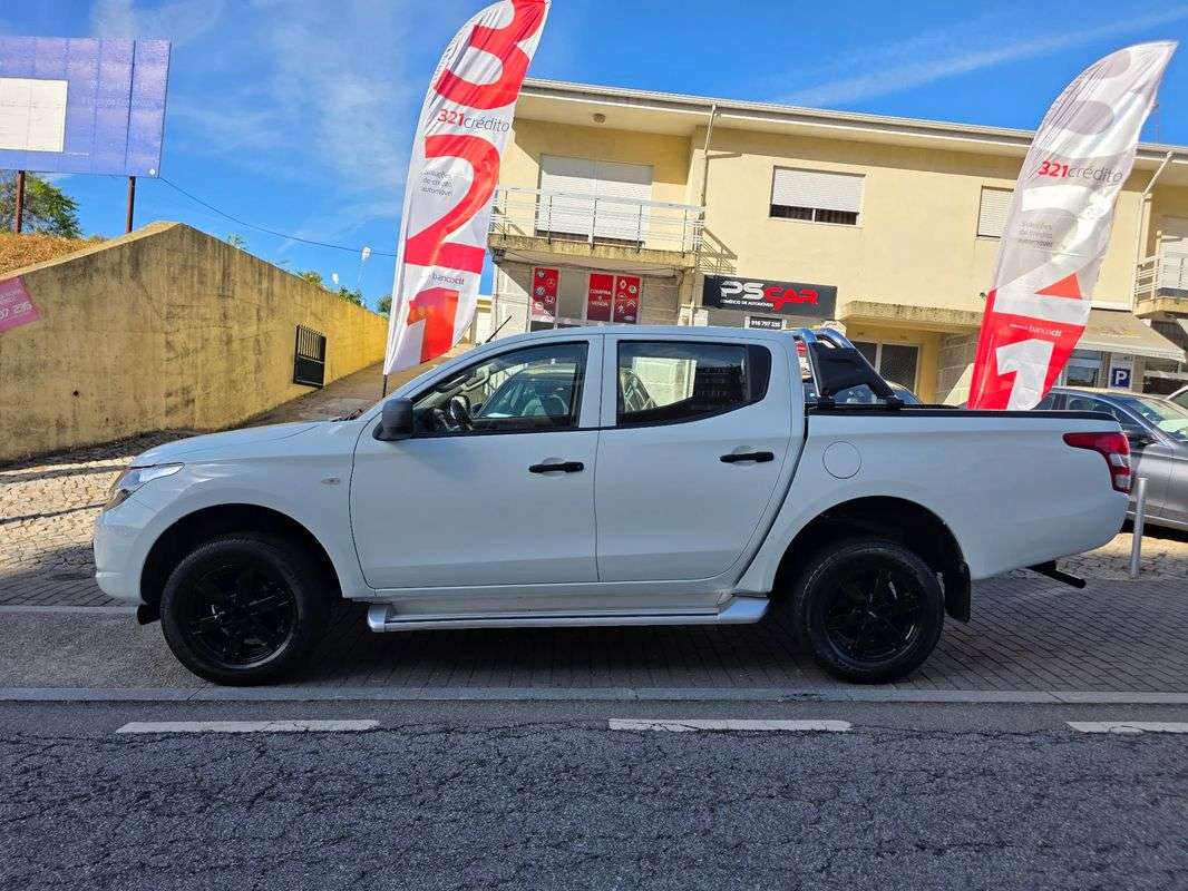 mitsubishi-l200-2019-diesel-2442cc