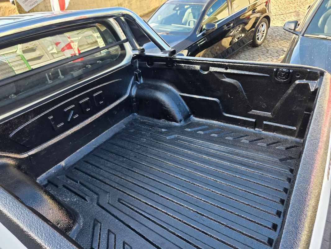 mitsubishi-l200-2019-diesel-2442cc