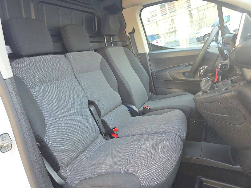 opel-combo-2019-diesel-1560cc