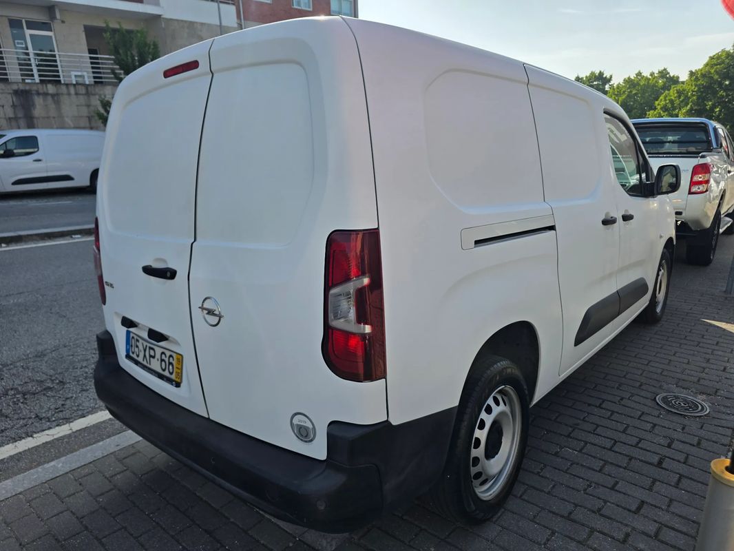 opel-combo-2019-diesel-1560cc