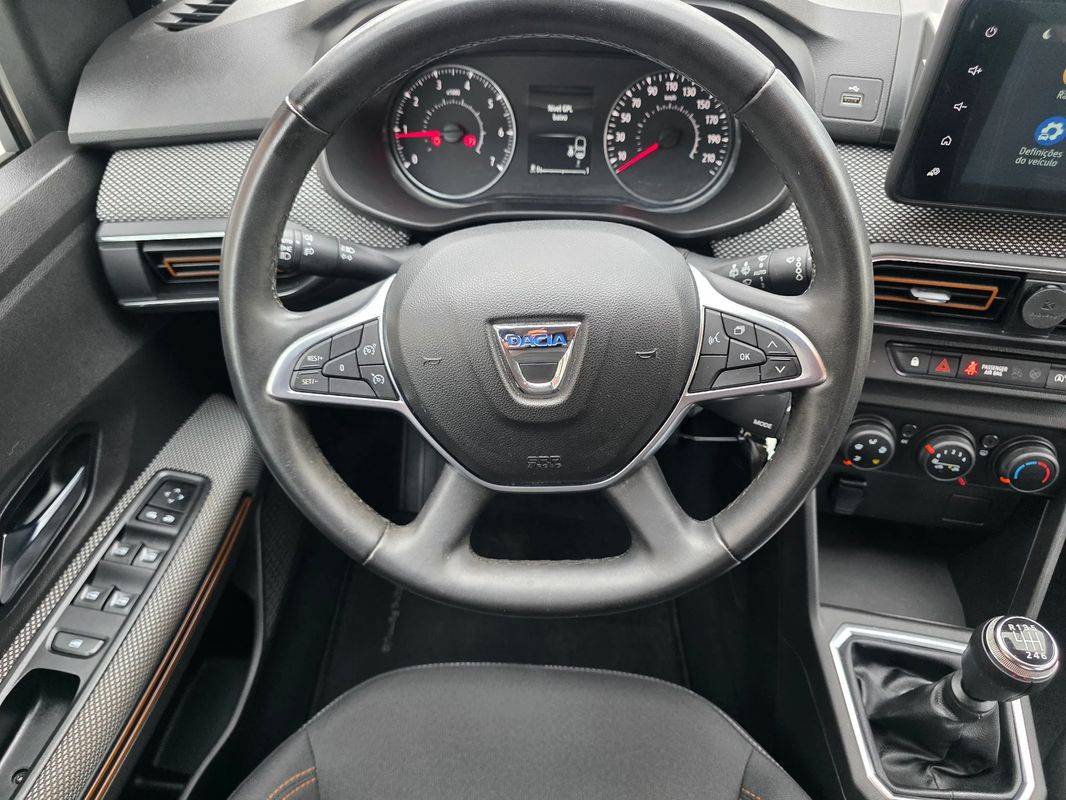 dacia-sandero-2022-gpl-999cc