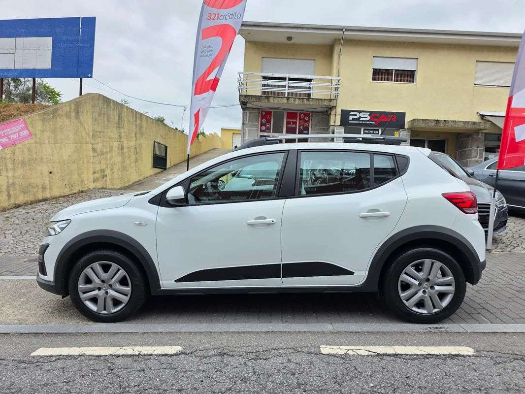 dacia-sandero-2022-gpl-999cc