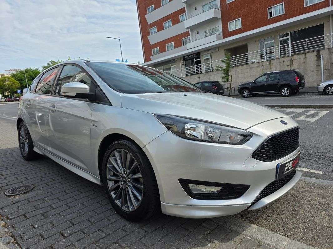 ford-focus-2018-gasolina-998cc