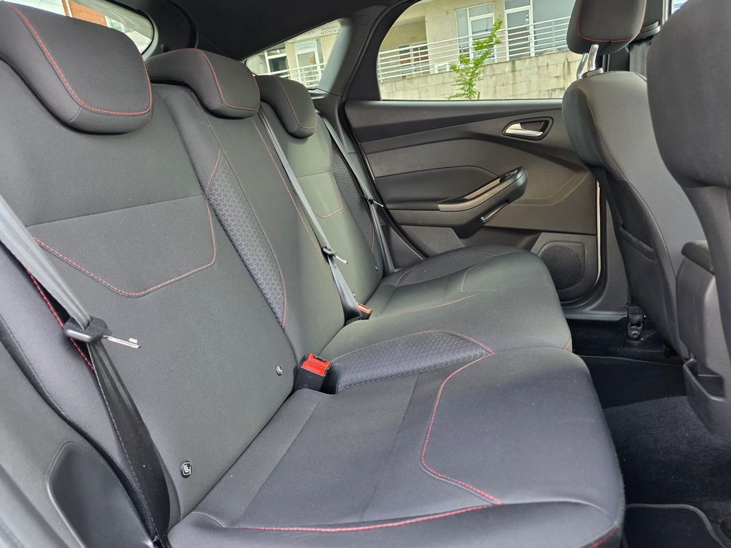 ford-focus-2018-gasolina-998cc