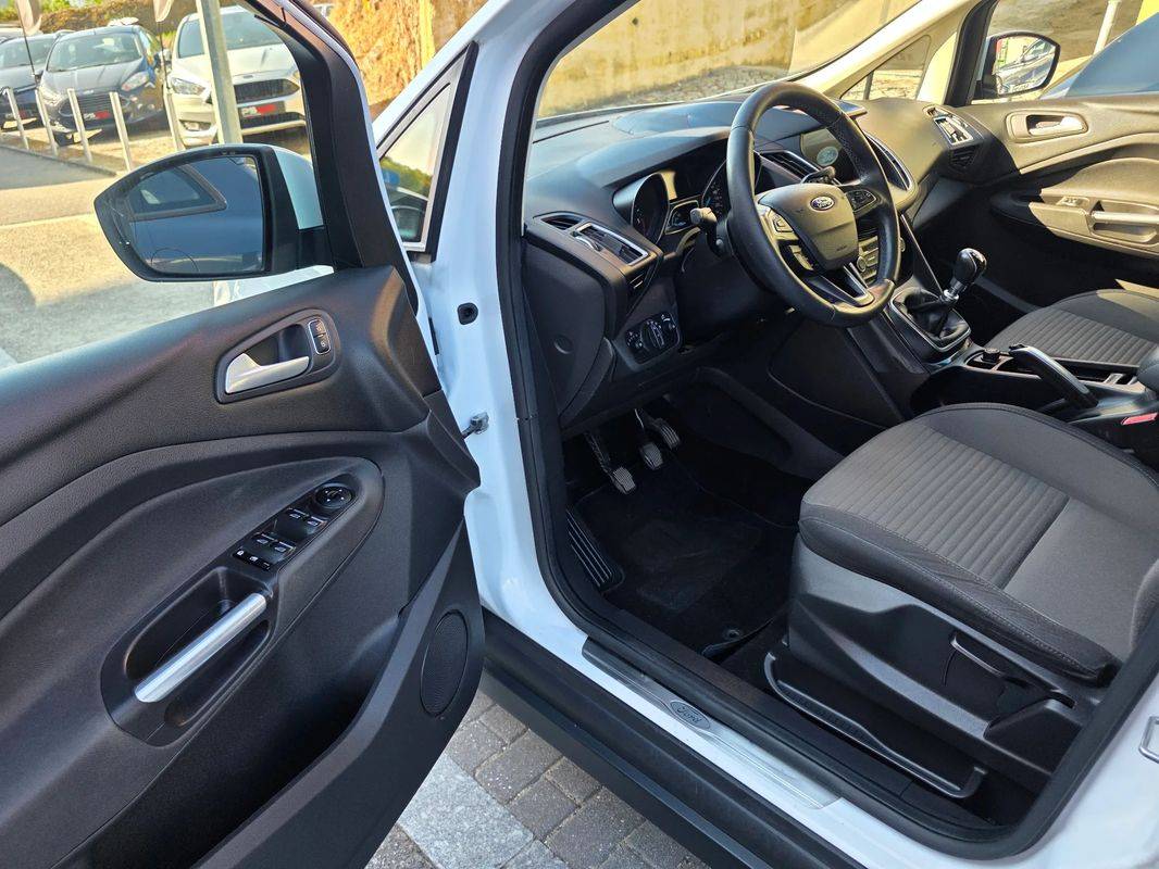 ford-c-max-2017-diesel-1499cc