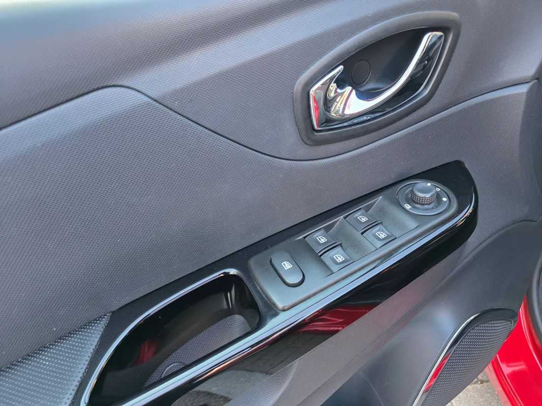 renault-captur-2016-gasolina-1197cc