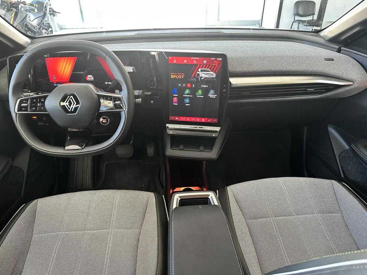 renault-megane-e-tech-2024-eletrico-0cc