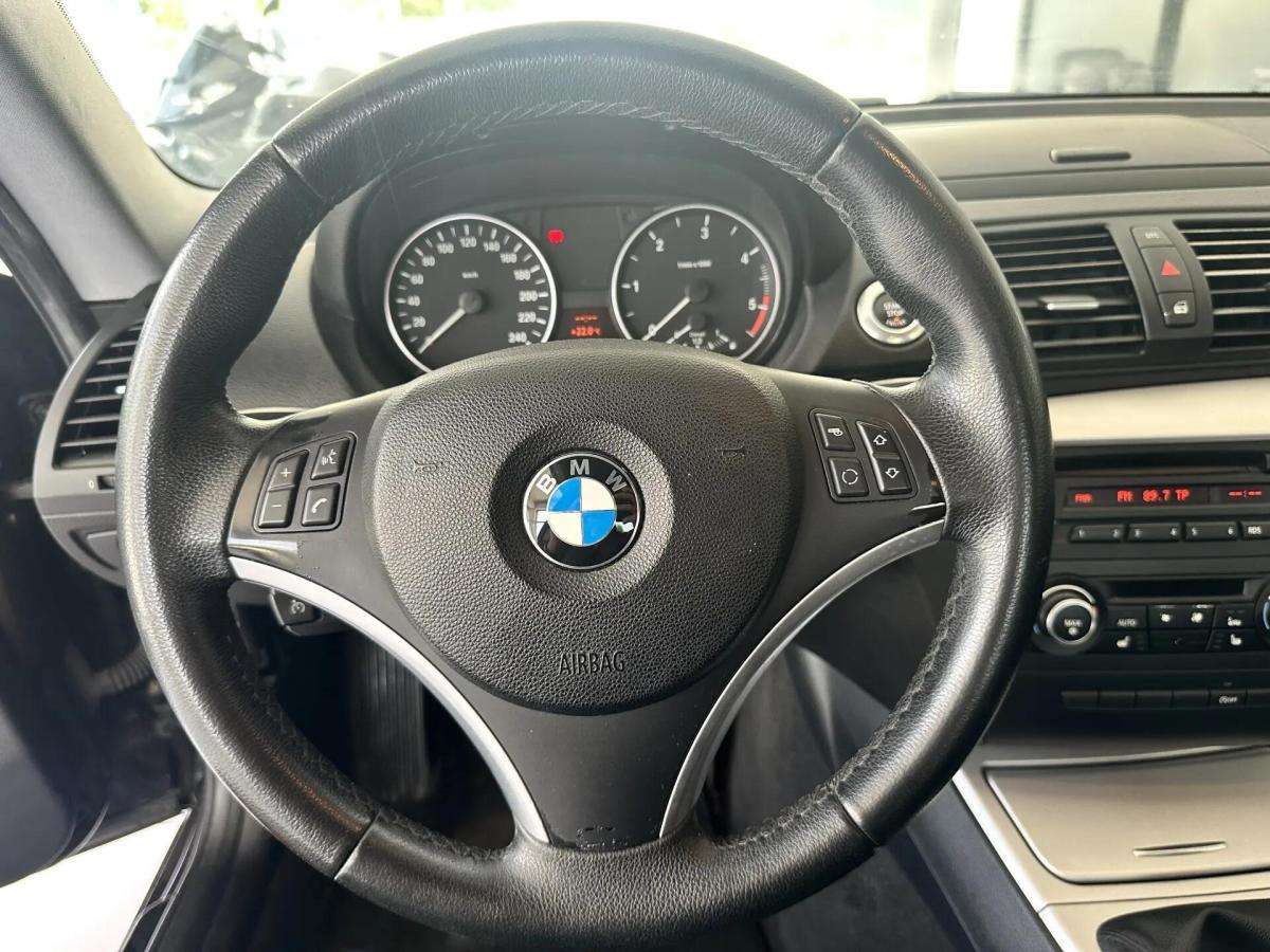 bmw-serie-1-2010-diesel-1995cc
