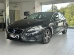 volvo-v40-cross-country-2013-diesel-1560cc