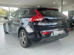 volvo-v40-cross-country-2013-diesel-1560cc