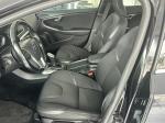 volvo-v40-cross-country-2013-diesel-1560cc